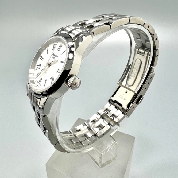 Tissot Silver Classic Dress Watch - Picture 3 of 6